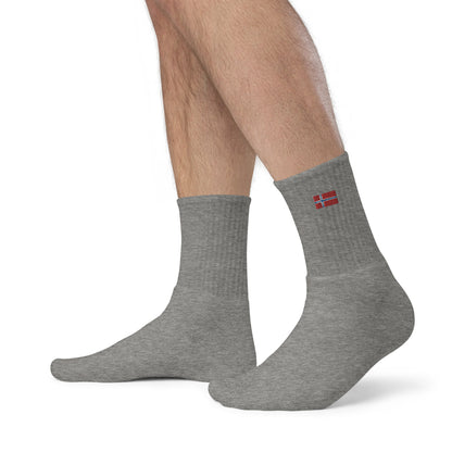 socks-from-the-side-with-a-norwegian flag